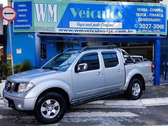 NISSAN FRONTIER 2.5 LE 4X4 CD TURBO ELETRONIC DIESEL 4P AUTOMÁTICO NISSAN FRONTIER 2.5 LE 4X4 CD TURBO ELETRONIC DIESEL 4P AUTOMÁTICO